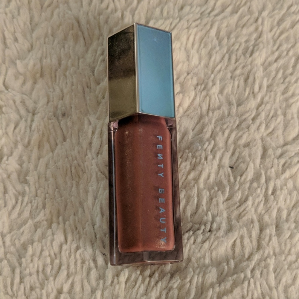 Fenty Glow by Fenty Beauty